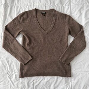 Philosophy Dane Lewis 100% Cashmere Sweater Women’s M Taupe Brown V-Neck Luxury